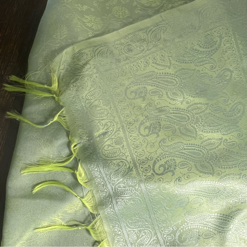scarf - Picture 2 of 9